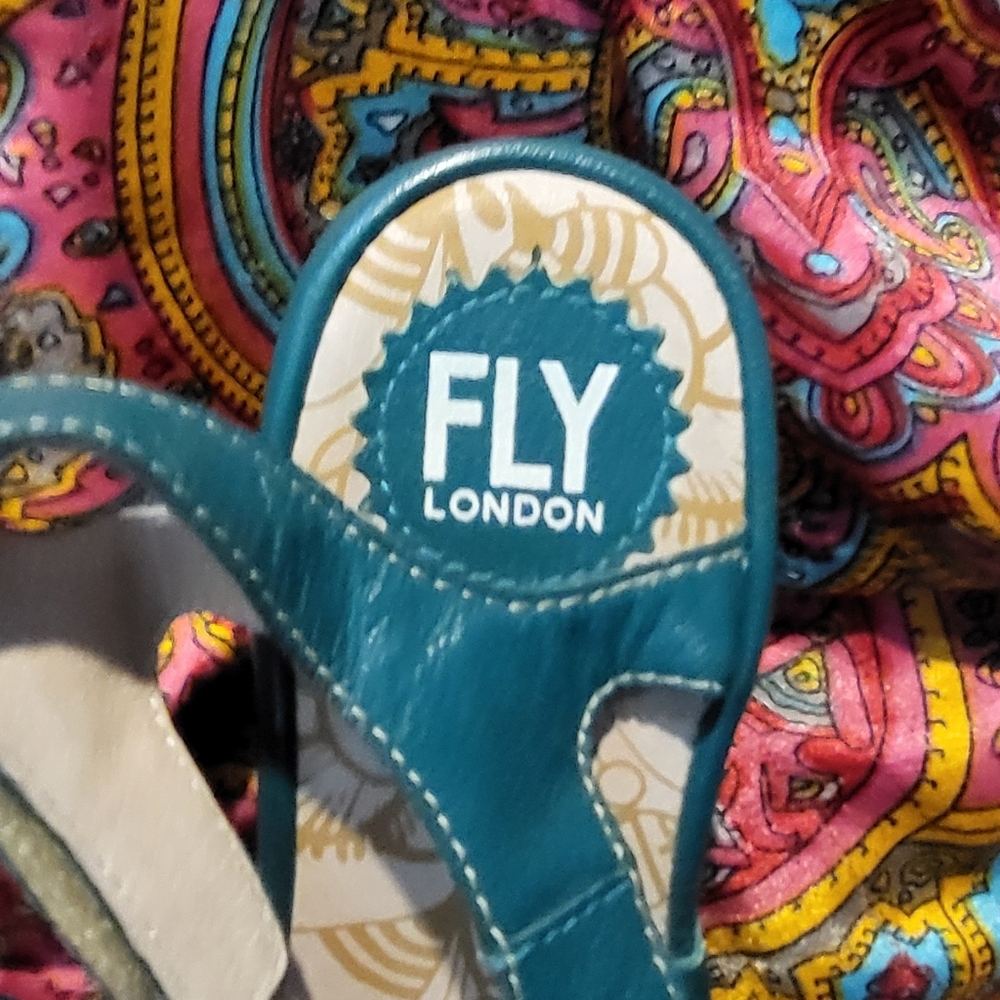 Fly London Teal Genuine Leather Sandals Wedge Heel Women's Size 36 5.5 6 - Picture 4 of 5